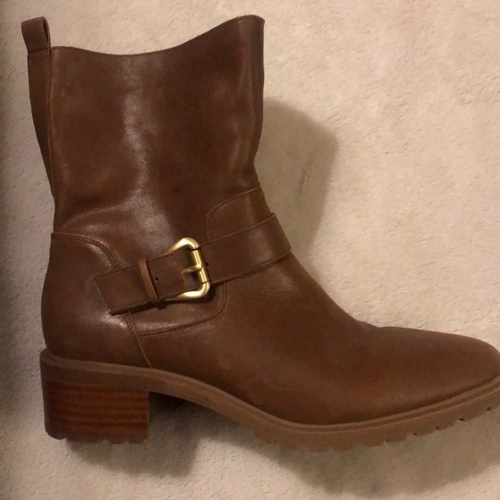 Sole society SO JORRYN boots with zip closure